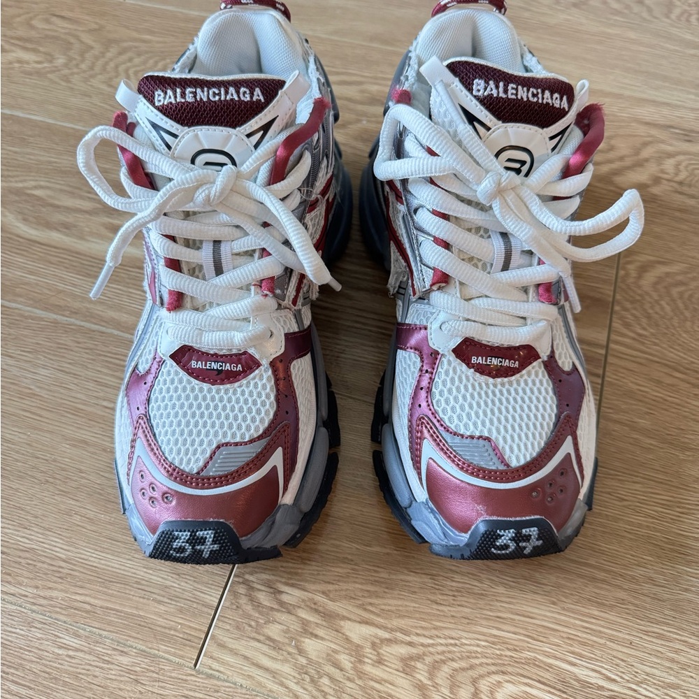 Balenciaga runner sneakers burgundy, and gray size 37